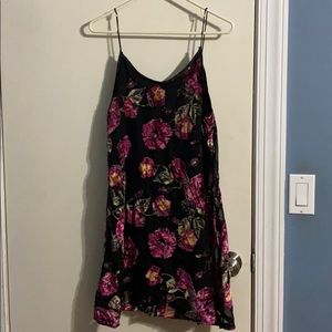 Mini swing dress with velvet rose detail